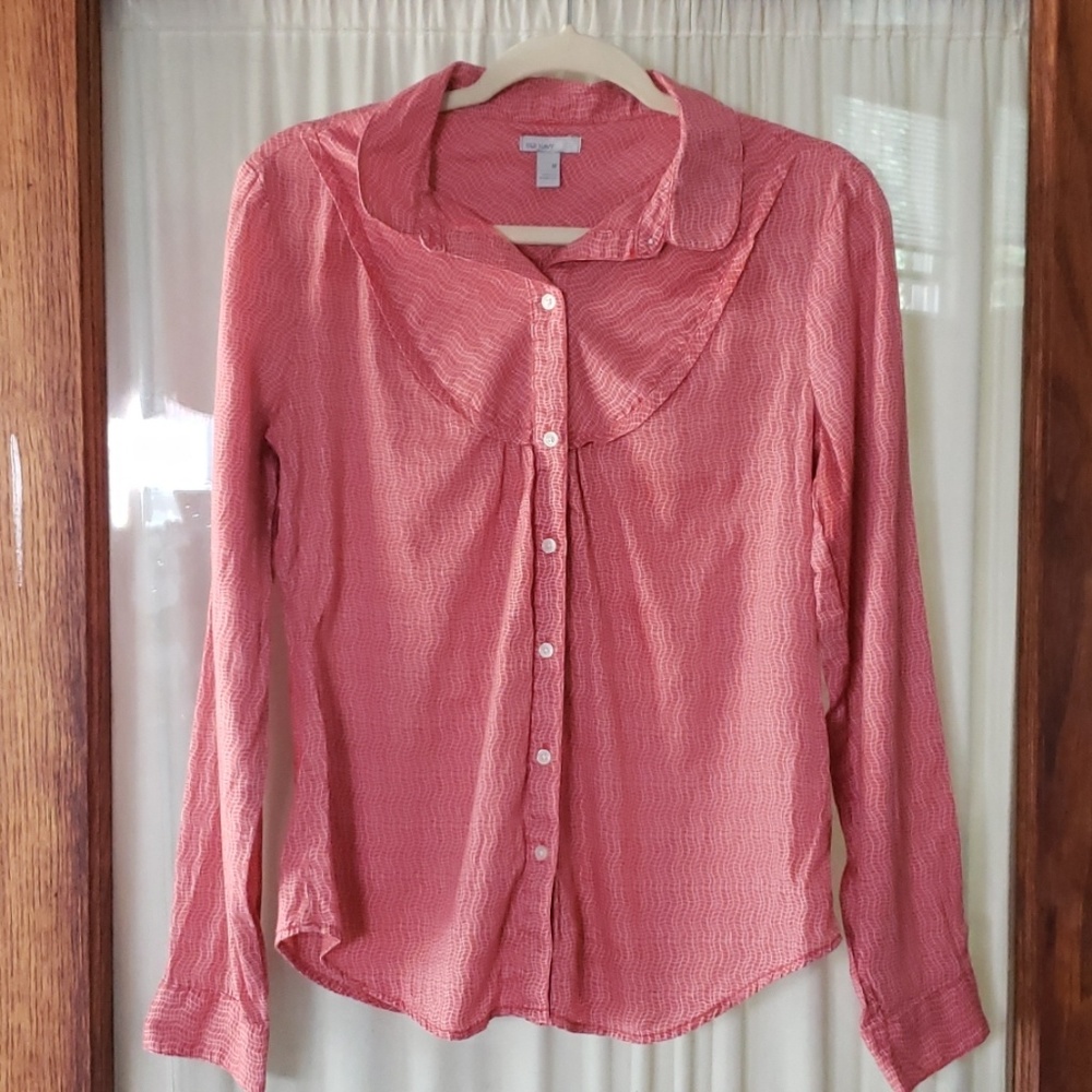 Old Navy ladies Med cotton red/white check blouse